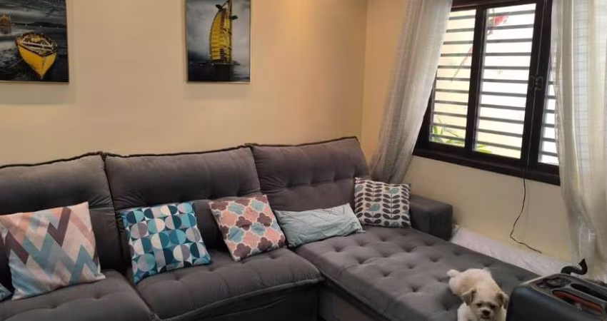 Sobrado, Vila Sônia - de 137m² com 3 dormitórios (1 suite), 2 banheiros e 2 vagas