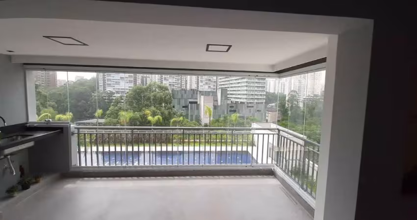 Condomínio Monumento SP no Morumbi, Apartamento de 127m² com 2 suítes, 2 vagas + depósito.