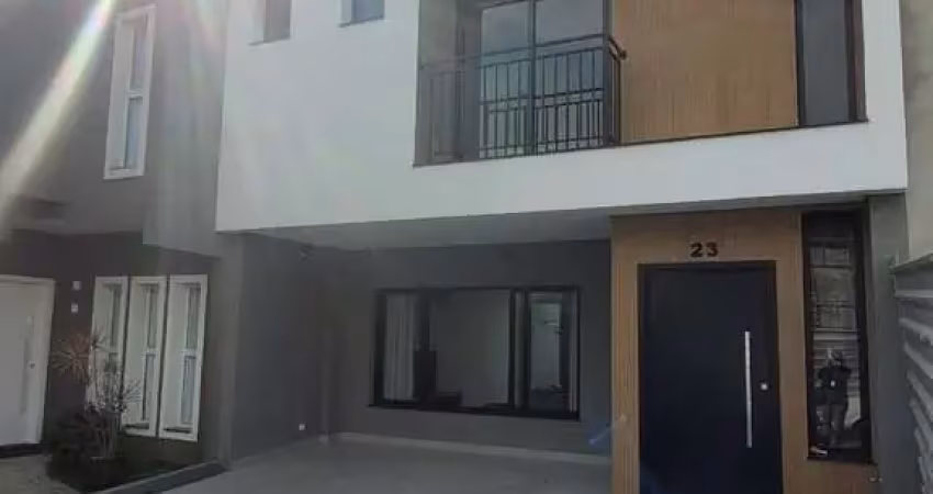 Casa com 3 quartos à venda no Pinheirinho, Curitiba 