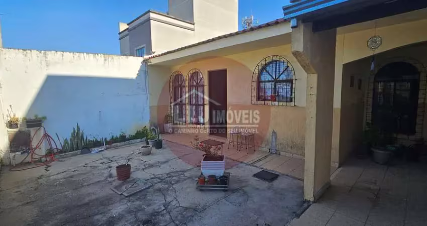 Casa bairro alto - 77 m2, averbada, frente para rua, 150 mts do terminal r  395 mil