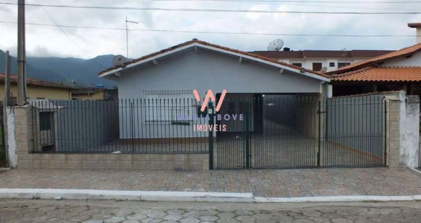 Casa com 3 dormitórios à venda, 170 m² por R$ 830.000 - Pontal da Cruz - São Sebastião/SP