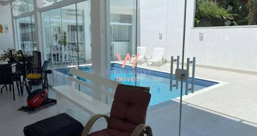 Casa de Alto Padrão com 4 dormitórios à venda, 250m² por R$1.700.000 - Praia do Capricórnio - Caraguatatuba/SP
