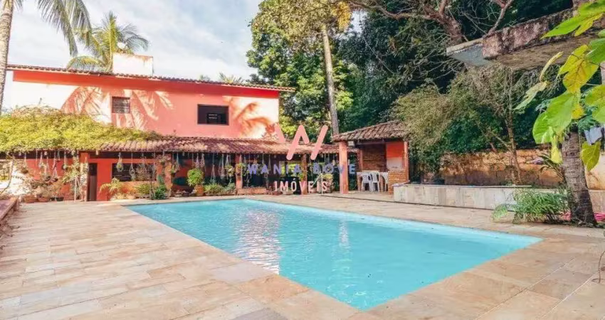 Sobrado a 50m da praia, com 4 dormitórios à venda, 425m² por r$2.800.000 - guaecá - são sebastião/sp