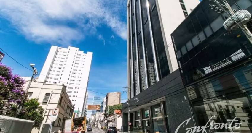 Sala comercial à venda na Rua Emiliano Perneta, 466, Centro, Curitiba