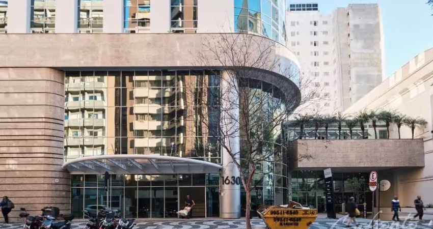 Sala comercial para alugar na Rua Comendador Araújo, 241, Centro, Curitiba