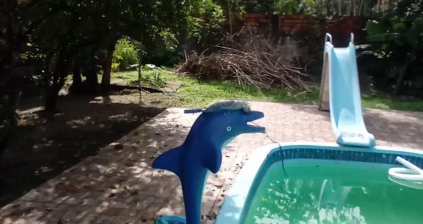 Casa com 3 quartos para alugar na Rua Oito, Águas Lindas, Ananindeua
