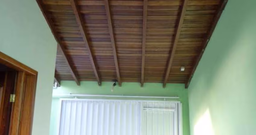 Casa no Bairro NÚCLEO DOUTOR JOÃO FERREIRA SILVEIRA na cidade de  Agudos;