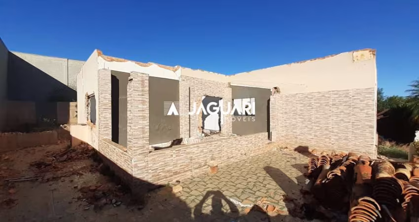 Terreno no Bairro CENTRO na cidade de  AGUDOS;