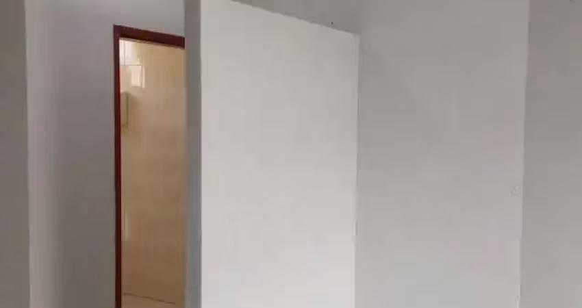 Sala comercial para alugar na Avenida Major Gasparino de Quadros, Centro, Agudos