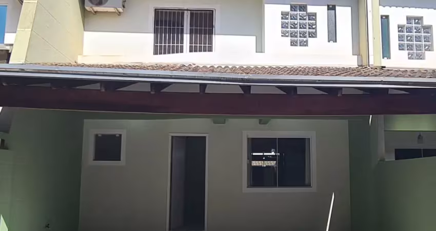 Casa em condomínio fechado com 3 quartos para alugar na Rua Denis Papin, 480, Pinheiros, Londrina