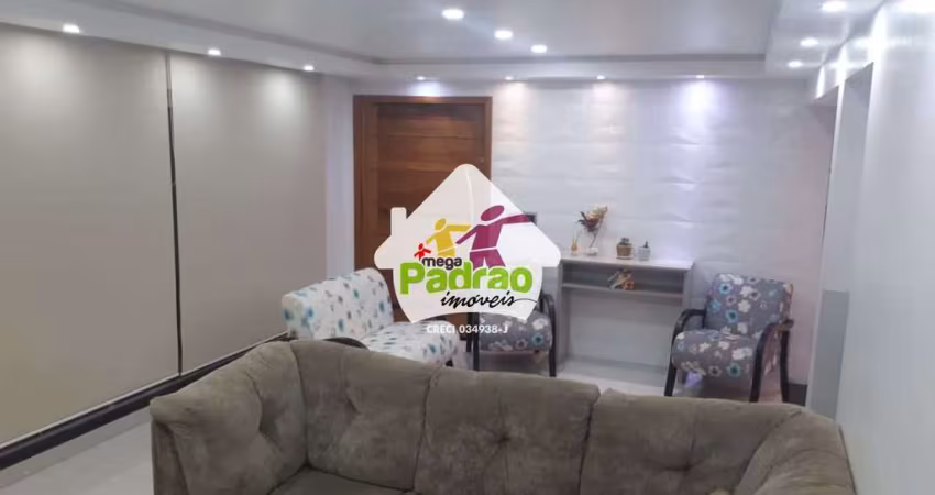 Casa com 3 dorms, Vila Milton, Guarulhos - R$ 850 mil, Cod: 8930