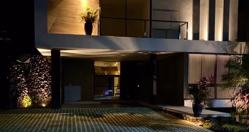 Casa em condomínio fechado com 4 quartos à venda na Avenida José Augusto Loureiro, Ponta Negra, Manaus