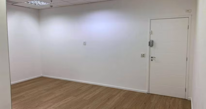 Sala Comercial para Locação no Condomínio Capital Corporate Offices.