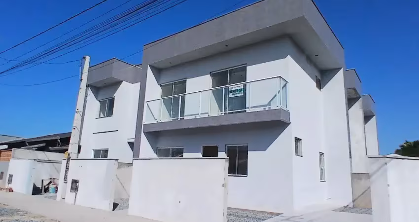 Sobrados  com 2 suítes  churrasqueira  na quinta dos açorianos em barra velha-sc
