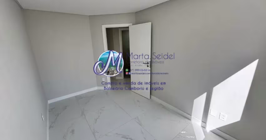 EXCELENTE OPORTUNIDADE NO CORAÇÃO DE BALNEÁRIO CAMBORIÚ   com  3 dormitórios