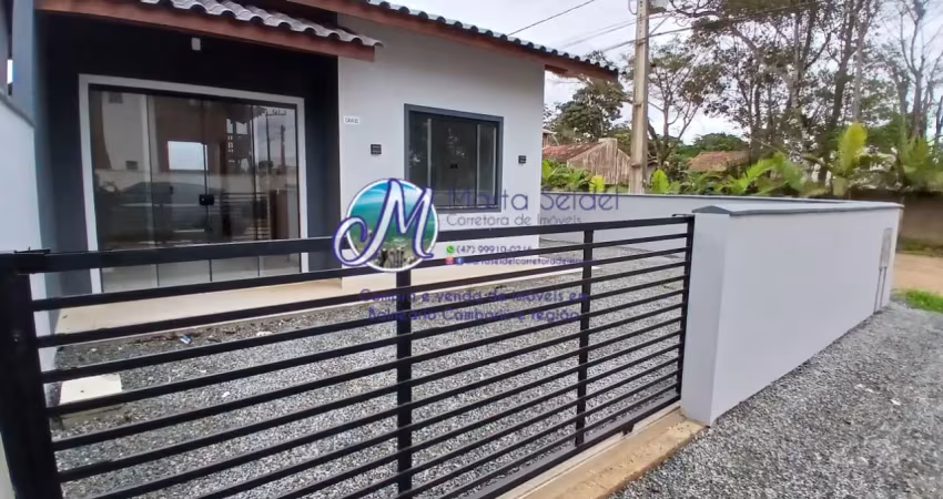 Excelente casa com 2 dormitórios na quinta dos açorianos em barra velha-sc