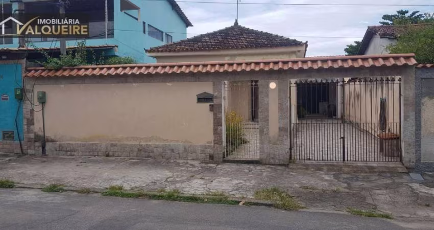 Casa à venda, 115 m² por R$ 450.000,00 - Bangu - Rio de Janeiro/RJ