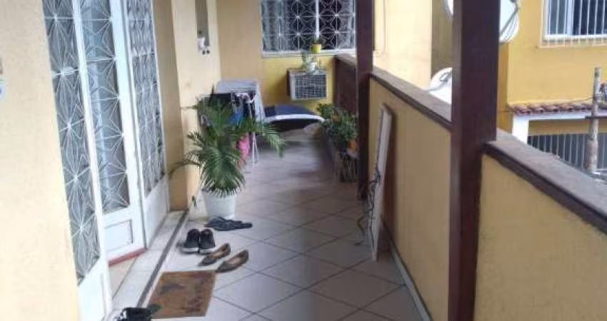Sobrado à venda, 80 m² por R$ 220.000,00 - Realengo - Rio de Janeiro/RJ