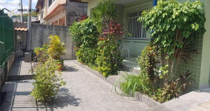 Casa à venda, 249 m² por R$ 995.000,00 - Vila Valqueire - Rio de Janeiro/RJ