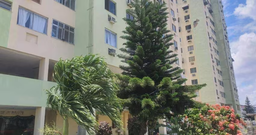 Apartamento à venda, 52 m² por R$ 210.000,00 - Bento Ribeiro - Rio de Janeiro/RJ