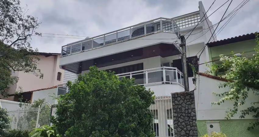 Casa à venda, 270 m² por R$ 990.000,00 - Vila Valqueire - Rio de Janeiro/RJ