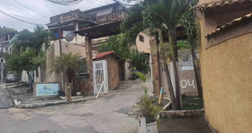 Casa à venda, 200 m² por R$ 380.000,00 - Vila Valqueire - Rio de Janeiro/RJ
