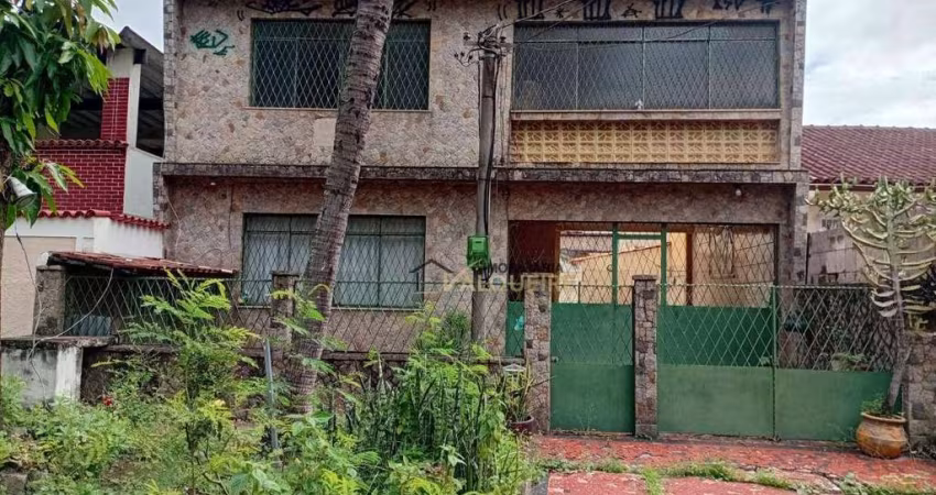 Casa com 4 dormitórios à venda, 251 m² por R$ 320.000,00 - Campinho - Rio de Janeiro/RJ