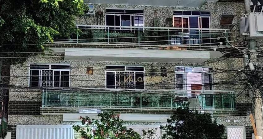 Apartamento com 3 dormitórios à venda, 103 m² por R$ 480.000,00 - Vila Valqueire - Rio de Janeiro/RJ