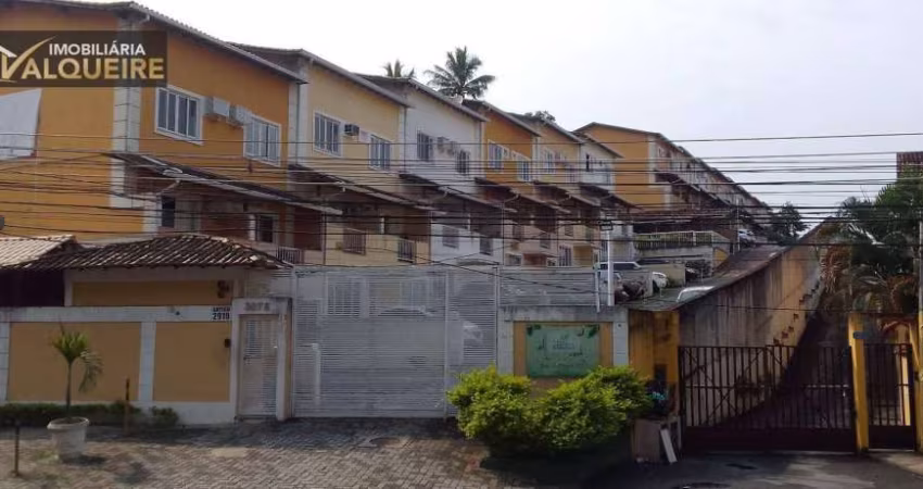 Casa com 4 dormitórios à venda, 120 m² por R$ 380.000,00 - Taquara - Rio de Janeiro/RJ