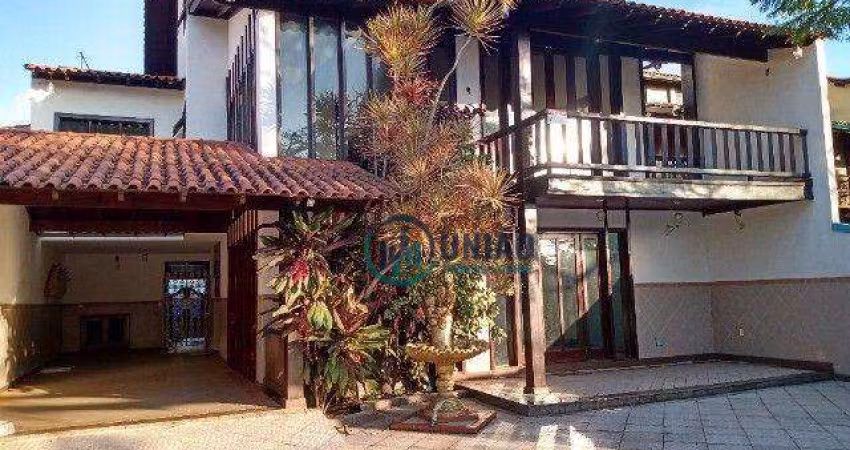 Casa com 4 quartos à venda, 405 m² por R$ 1.700.000 - Piratininga - Niterói/RJ