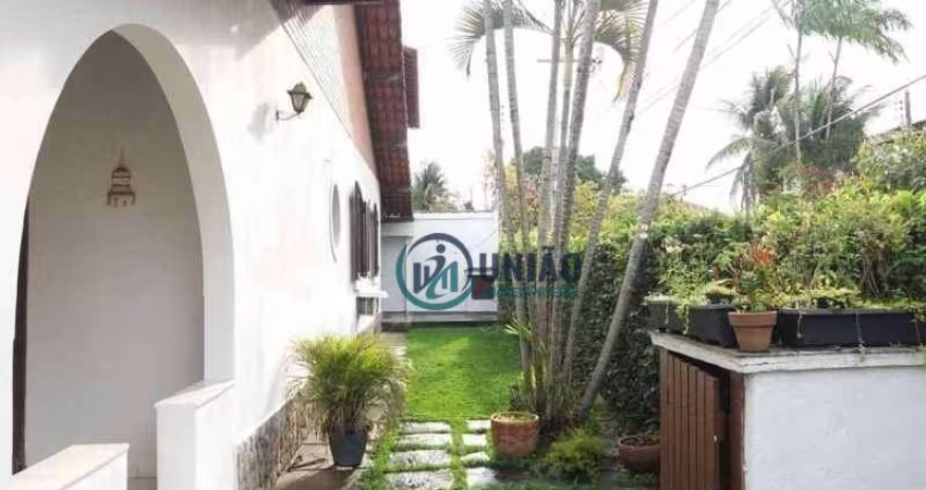 Casa com 3 quartos à venda, 160 m² por R$ 900.000 - Piratininga - Niterói/RJ