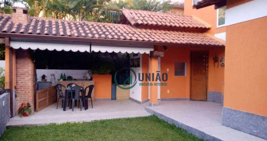Casa com 4 quartos à venda, 227 m² por R$ 790.000 - Sape - Niterói/RJ