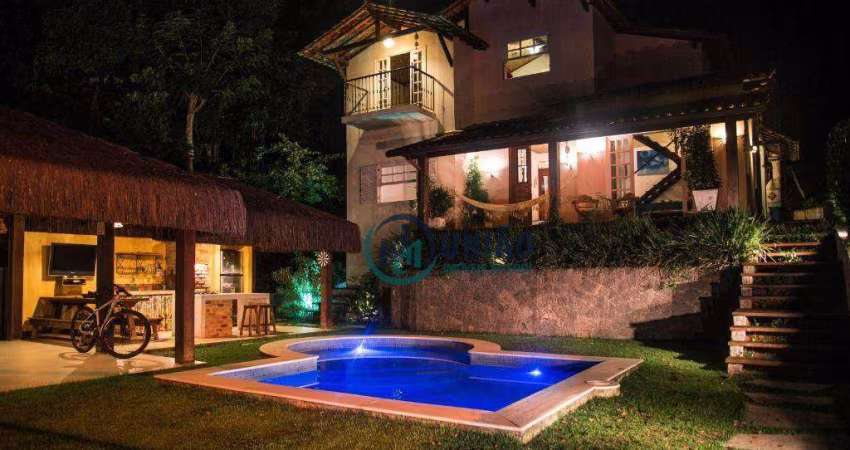 Casa à venda, 300 m² por R$ 1.400.000,00 - Itaipu - Niterói/RJ