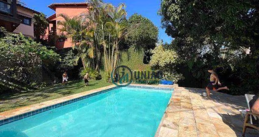 Casa com 3 quartos à venda, 355 m² por R$ 1.685.000 - Pendotiba - Niterói/RJ