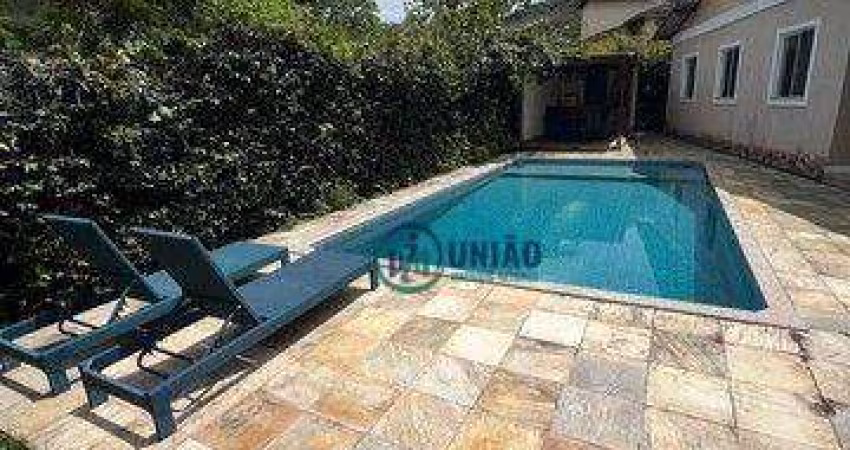 Espetacular casa linear, em condomínio fechado, lazer completo, com 4 dormitórios à venda - Itaipu - Niterói/RJ