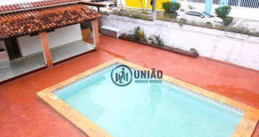 Casa com 5 quartos à venda, 220 m² por R$ 2.950.000 - São Francisco - Niterói/RJ