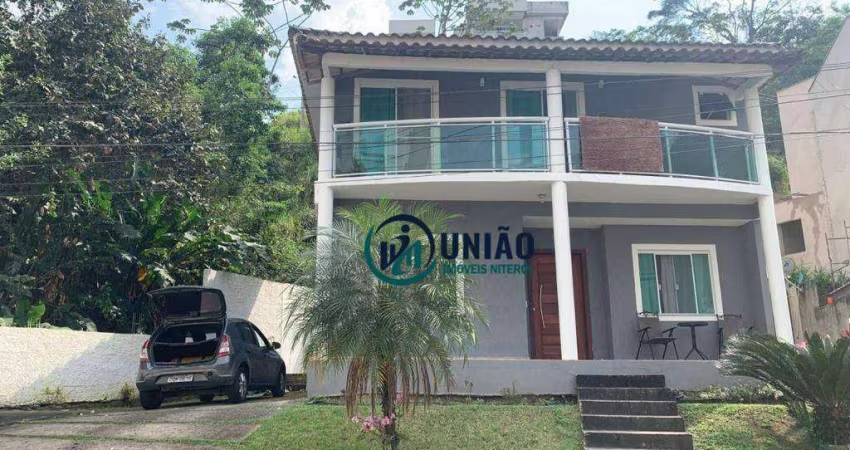 Excelente casa duplex, em condomínio fechado, com 4 dormitórios, sendo uma suíte, lazer completo!!