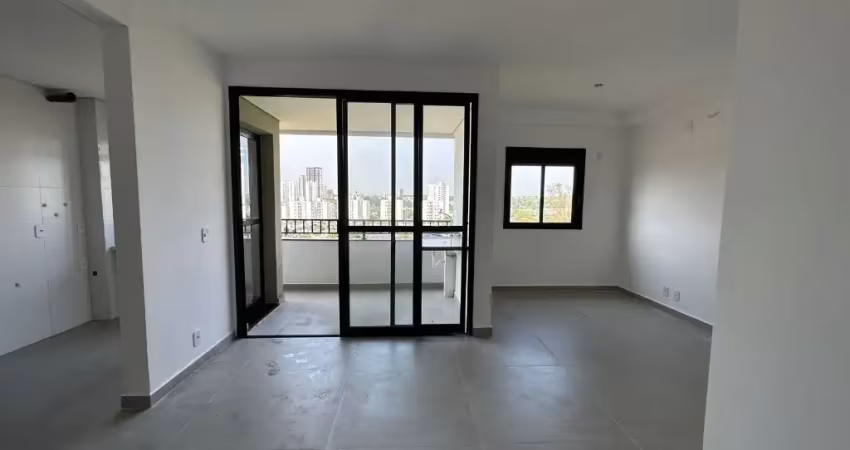 Apto à venda 69 m² com Varanda Gourmet/ 3 Dorm./ Suíte/ À 2 min. do Campolim!!!