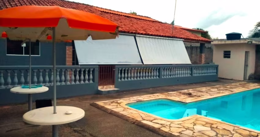 Chácara em Votorantim/ 2.900 m²/ Piscina/ Área Gourmet/ Ac. Rod. Raposo Tavares