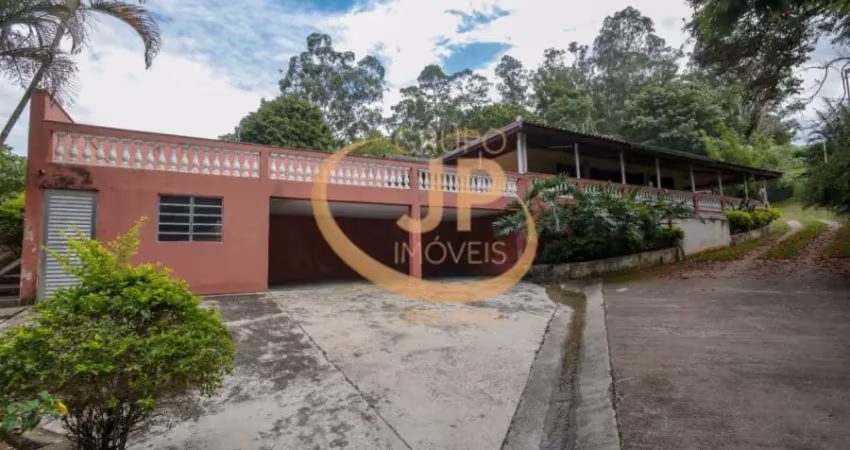 Sítio à venda 54mil m²/ Espaço gourmet com Piscina e Campo de futebol/ Jd.Josane