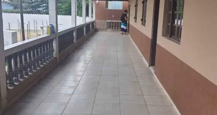 Chácara com piscina à venda/ 1.460 m²/ 4 dorm./ 2 salões/ salto de pirapora
