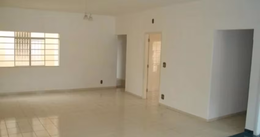 Sobrado para locação Jd. América/ 4 dorm./ 5vagas/ Salão/ Aluguel 5.900,00