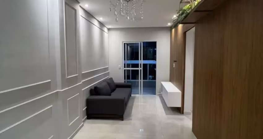 Lindo apto com 2 dorm./ sacada/ vista livre/ planejados/ parque campolim