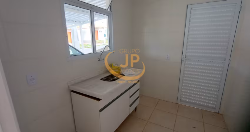 Casa térrea em condomínio/ 2 Dorm./ Lazer completo/ Ac. Rod. Raposo Tavares