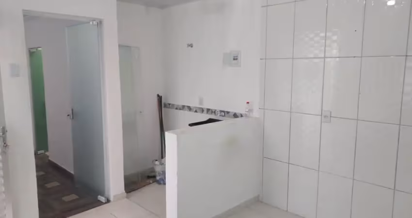 Casas independentes à venda/ Mobiliada/ Oportunidade/ Ac. Av. Paraná/ Só 350 mil