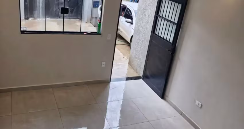 Sobrado à venda/ 2 dorm./ 2 wc´s/ ac. rod. pres. castello branco/ só r$ 225 mil