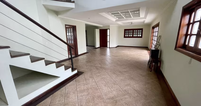 Sobrado comercial/ 312 m²/ 3 Dorm/ Suíte/ Jd. Paulistano/ Ac. Av. Barão de Tatuí
