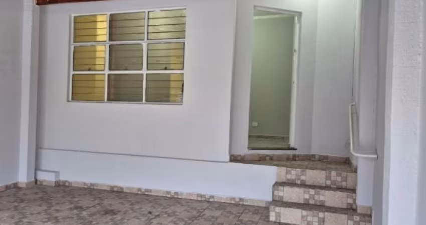 Casa térrea à venda/ 2 Dorm./ À 2 min. do Shopping Cidade Sorocaba/ Só 270 mil