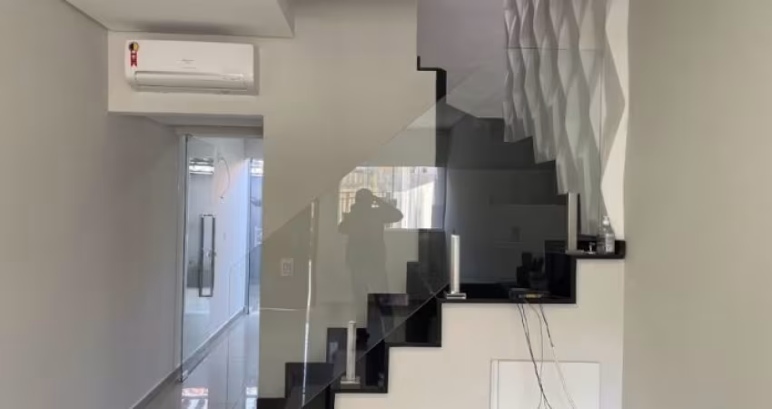Sobrado à venda na Vl. Jardini/ 2 Dorm./ Quintal/ 2 Wc´s/ Só 360 mil