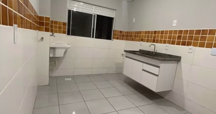 Apto à venda/ 2 Dorm./ Lazer/ Ac. Av. Dr. Américo Figueiredo/ Só 192 mil